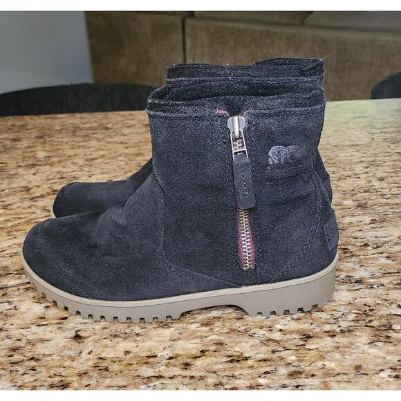 Sorel Meadow Zip Waterproof Suede Winter Snow Boots Sz 7  Black‎ - Picture 1 of 6